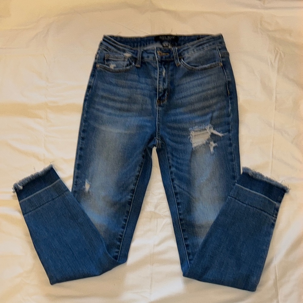 Judy Blue High Rise Skinny Fit Stretchy Blue Jeans Light Distressed Sz 9/29 EUC